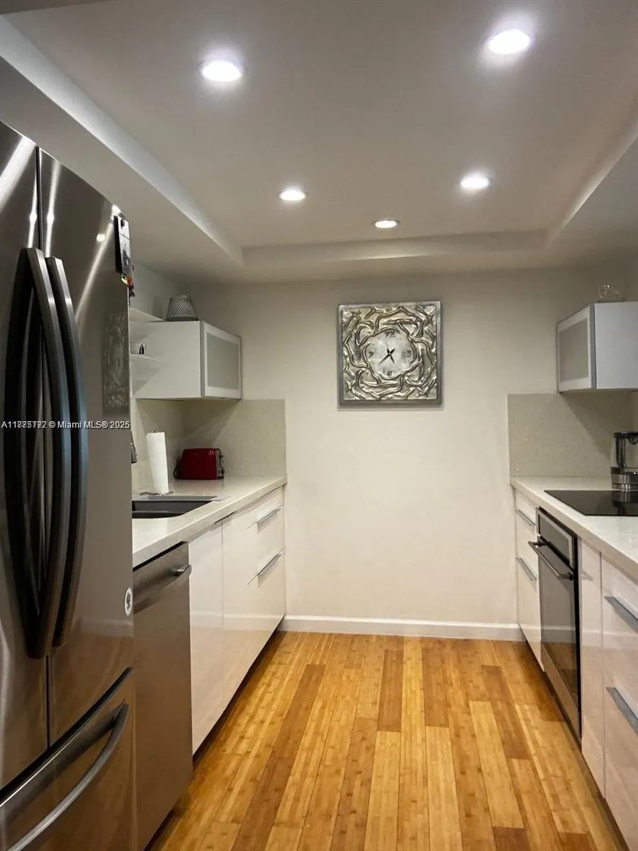 1001 Three Islands Blvd, #31