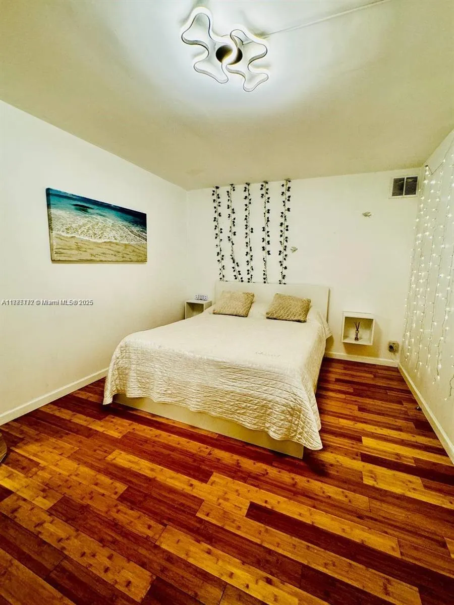 1001 Three Islands Blvd, #31