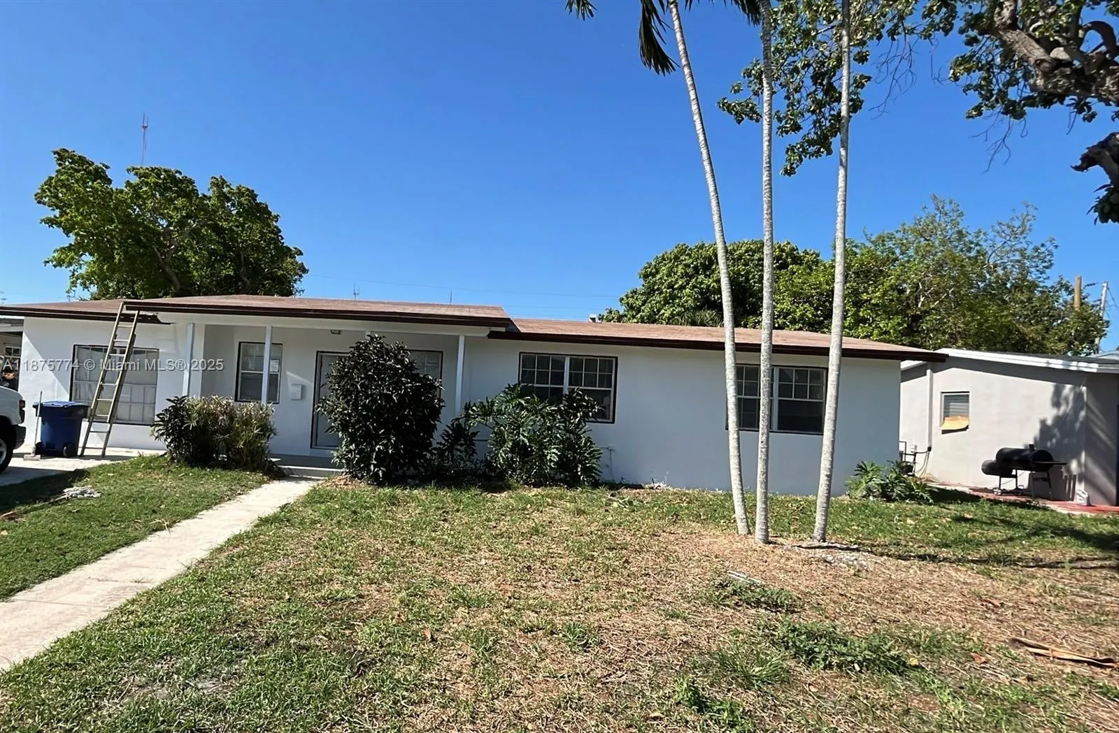 301 NW 194th Ter