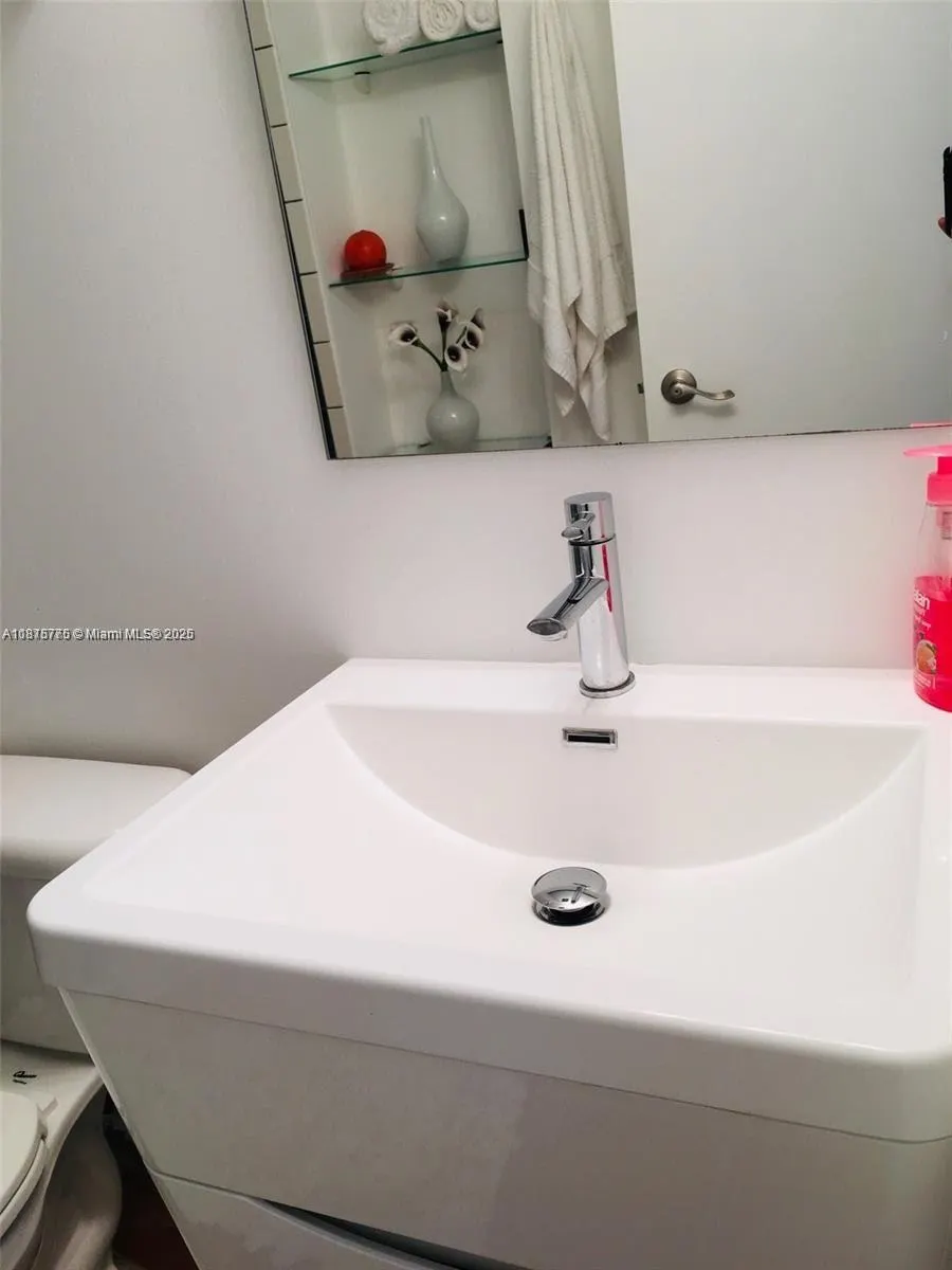 1301 NE Miami Gardens Dr, #502W