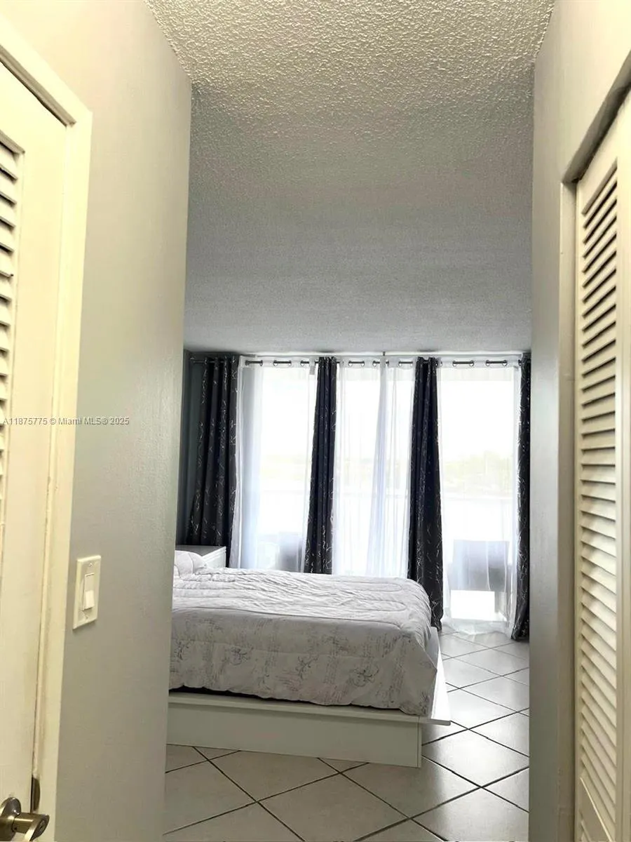 1301 NE Miami Gardens Dr, #502W