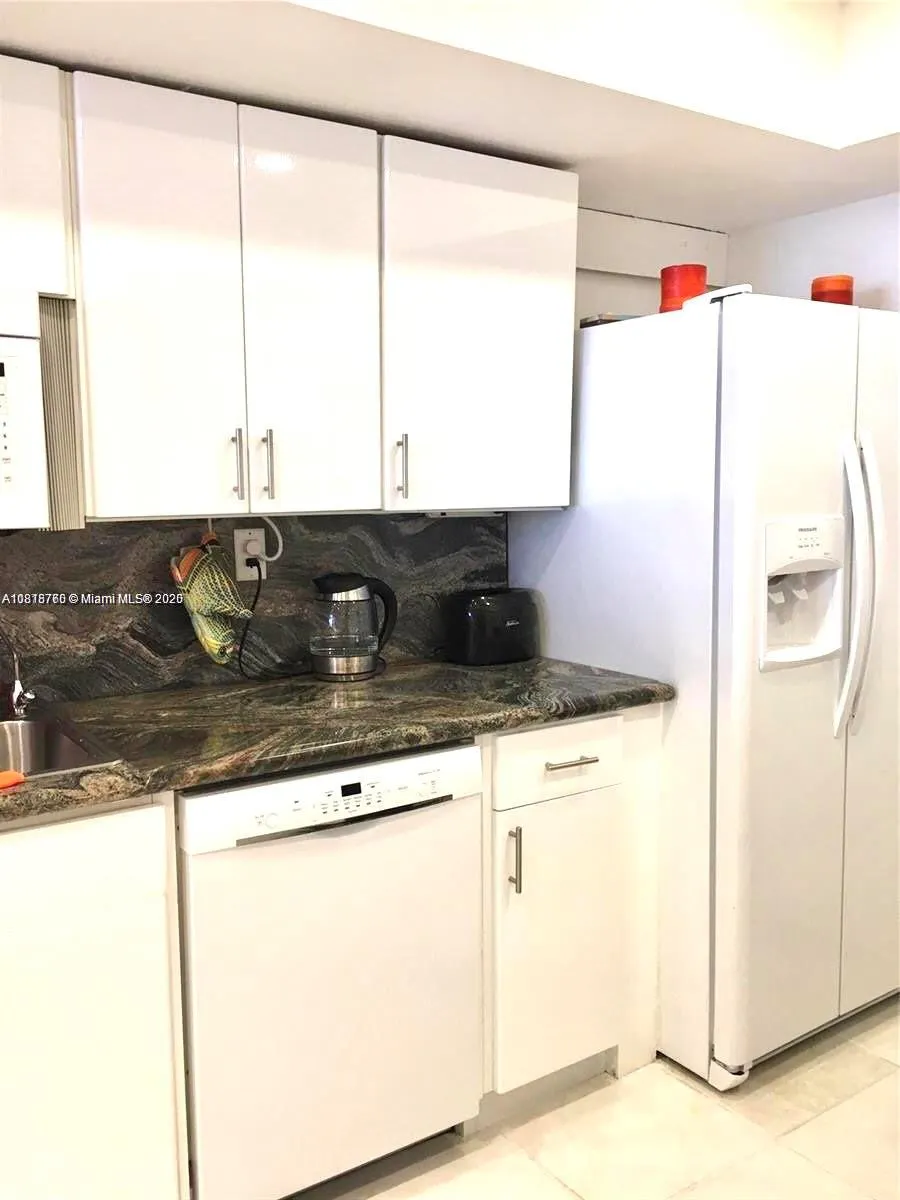 1301 NE Miami Gardens Dr, #502W