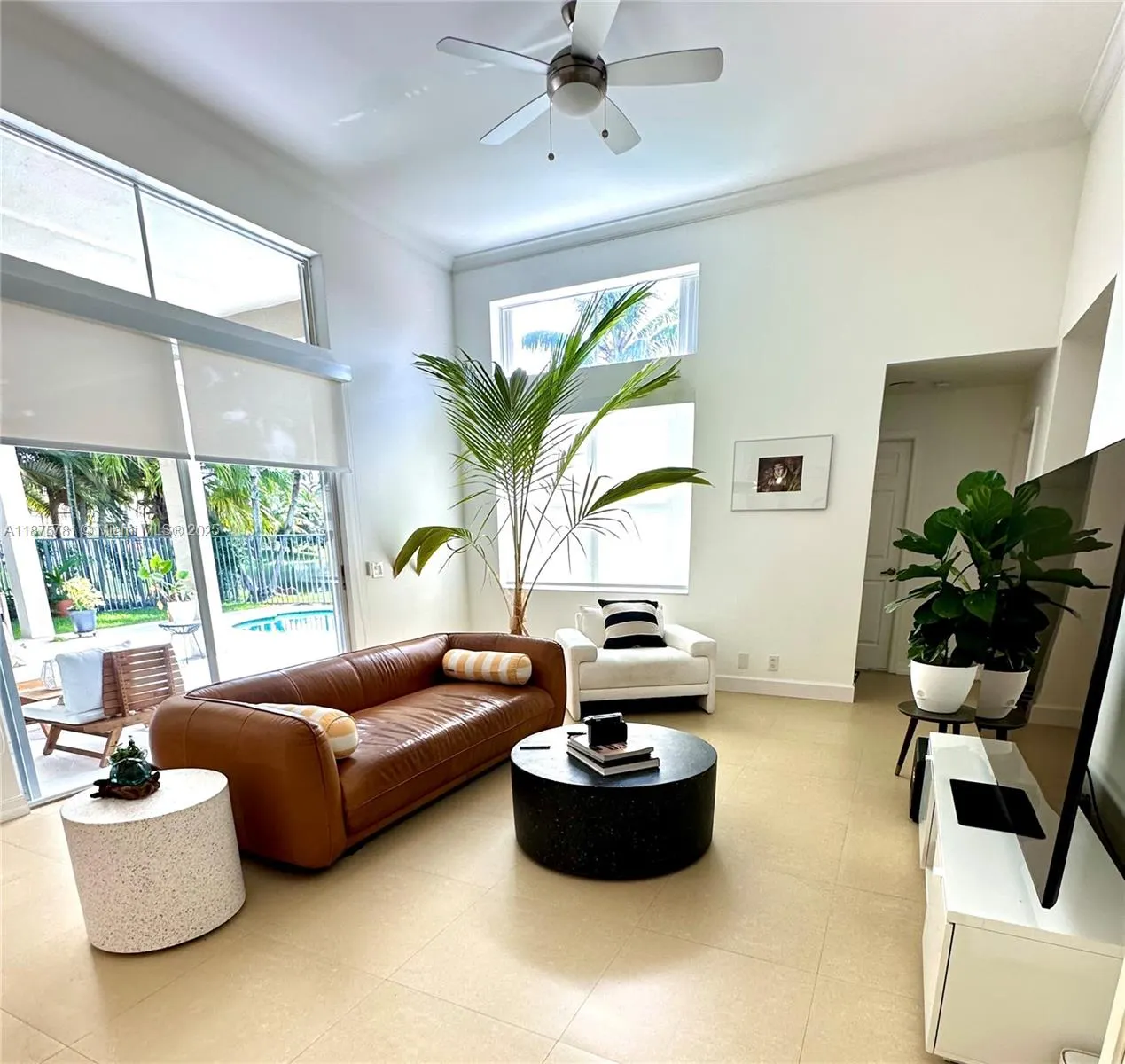 656 Verona Pl