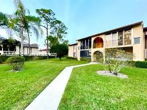 224 Pine Hov Cir, #D-2