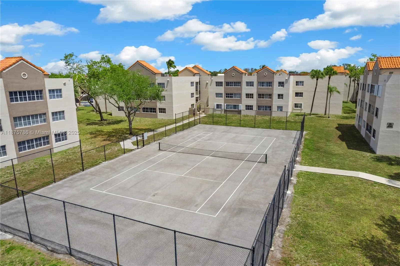 6135 NW 186th St, #202