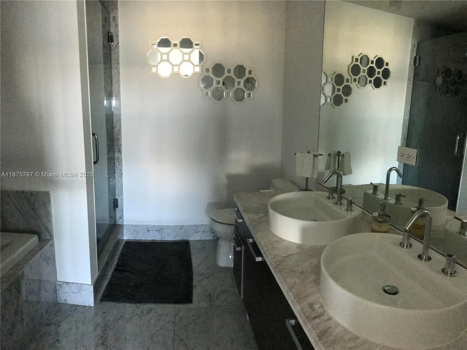 253 NE 2nd St, #3503