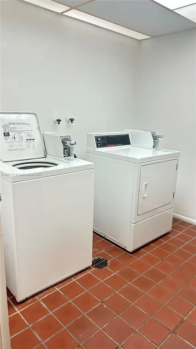 7100 NW 17, #111