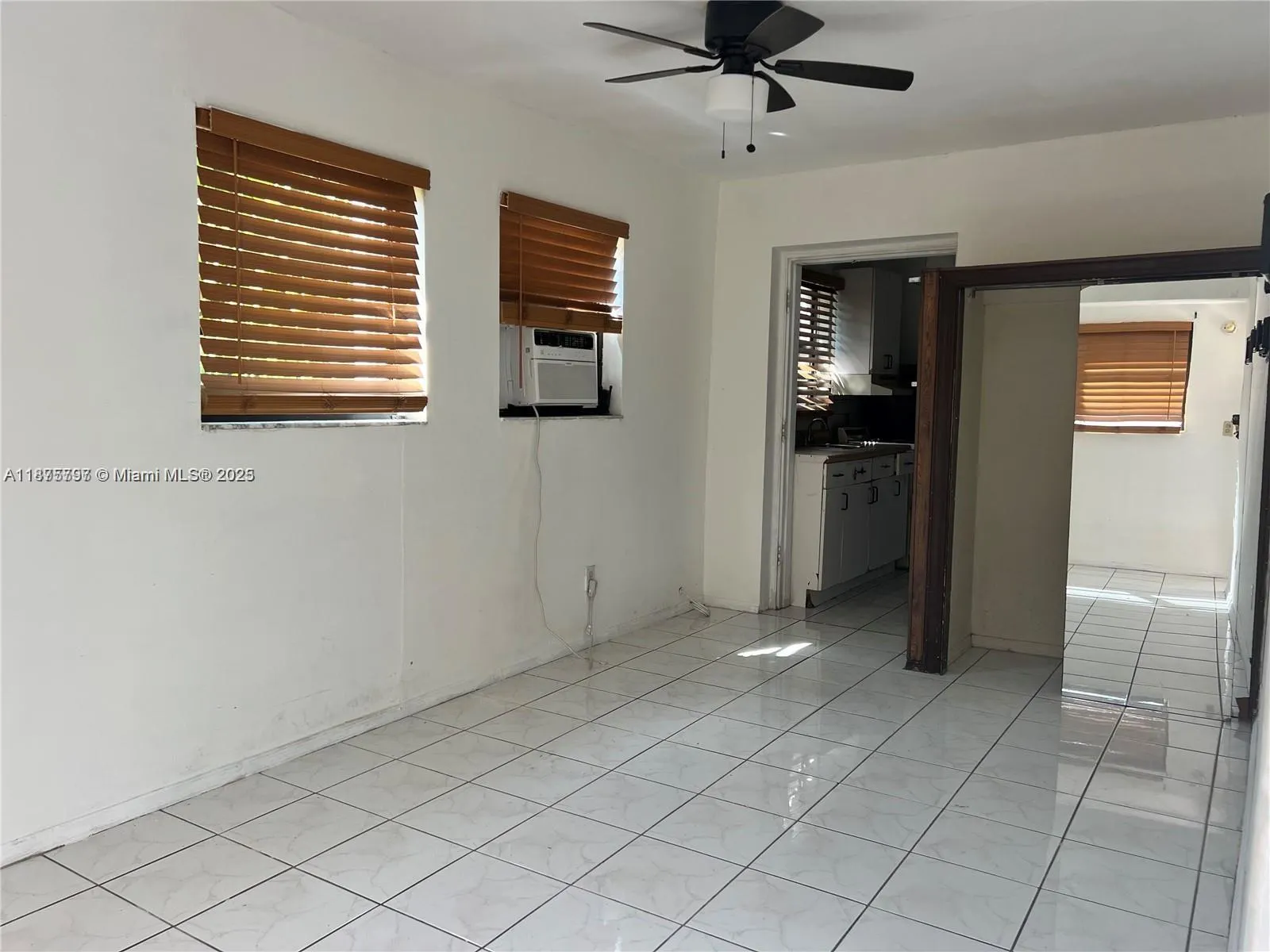 7021 SW 30th St, #1