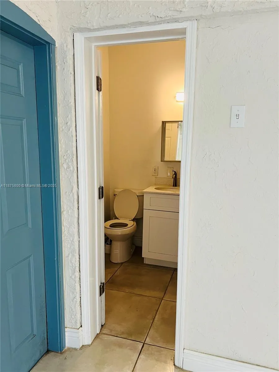 1536 Polk St, #8