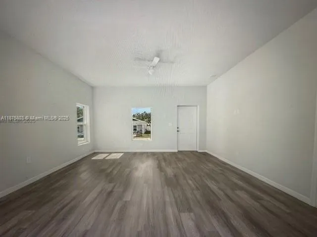 1100 Gigon Ct