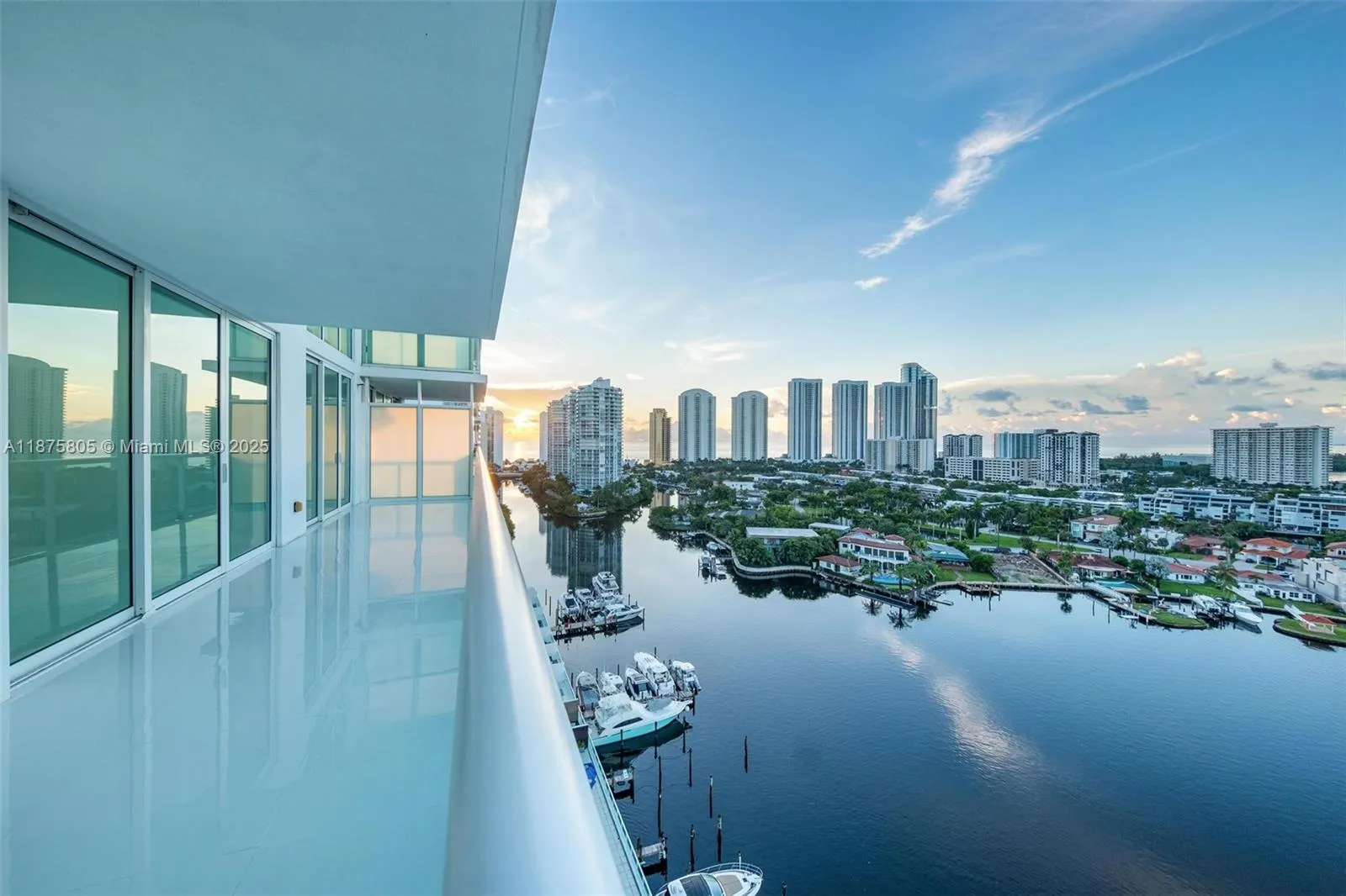 400 Sunny Isles Blvd, #1707