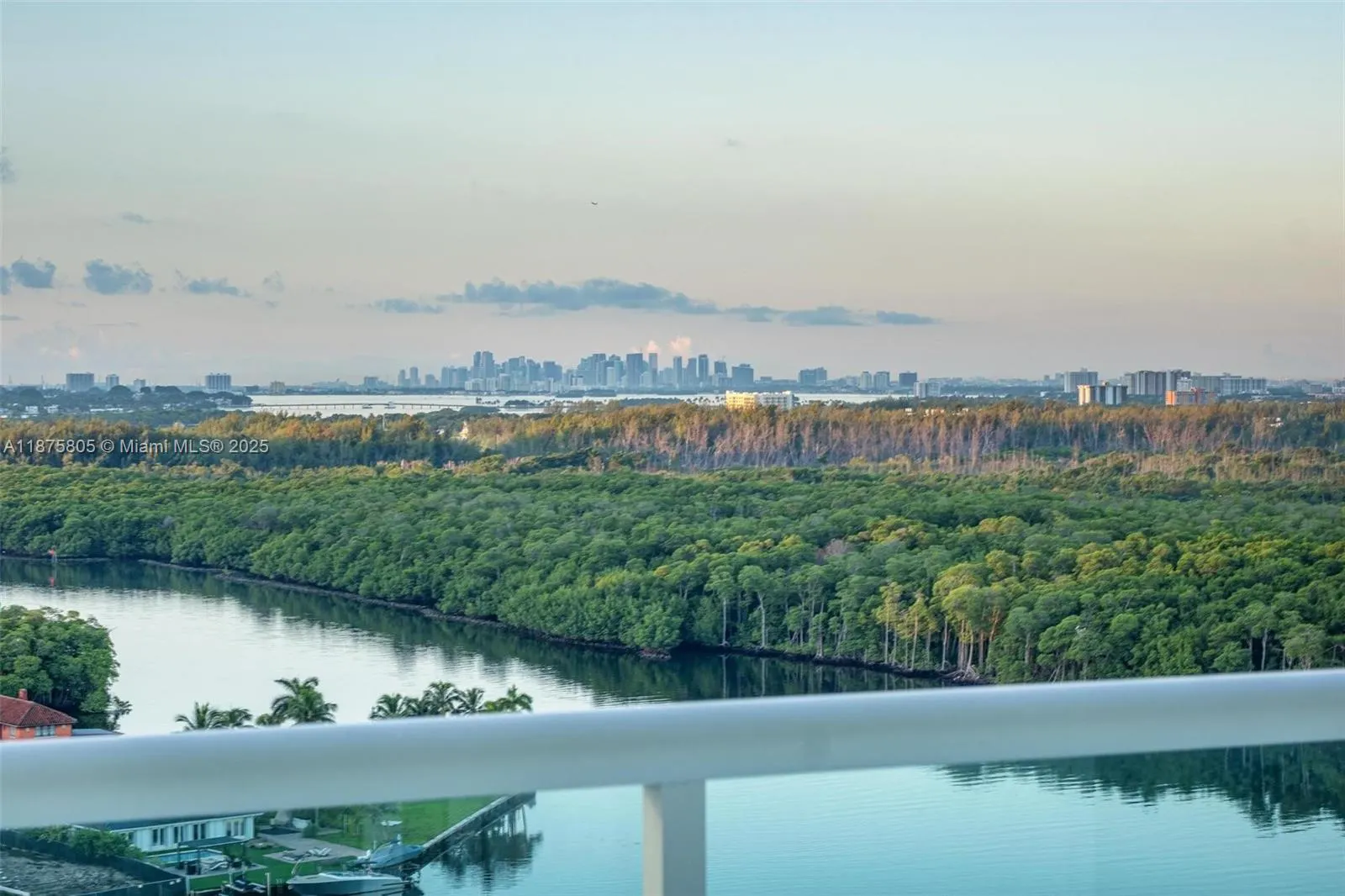 400 Sunny Isles Blvd, #1707