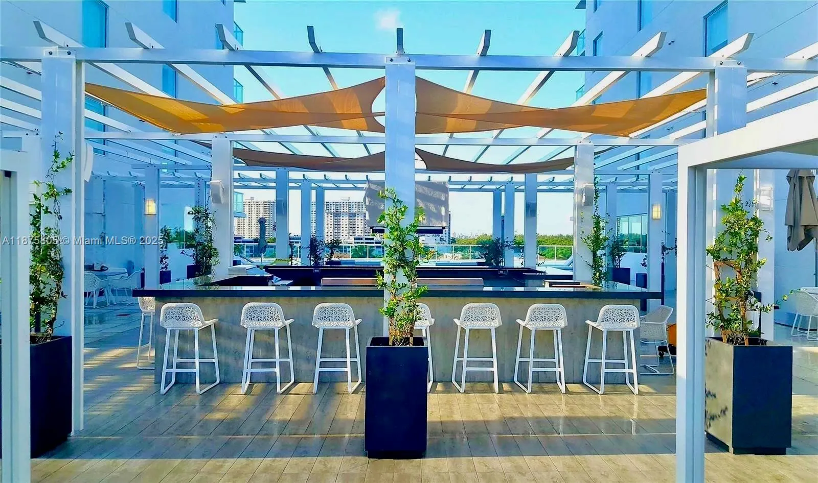 400 Sunny Isles Blvd, #1707