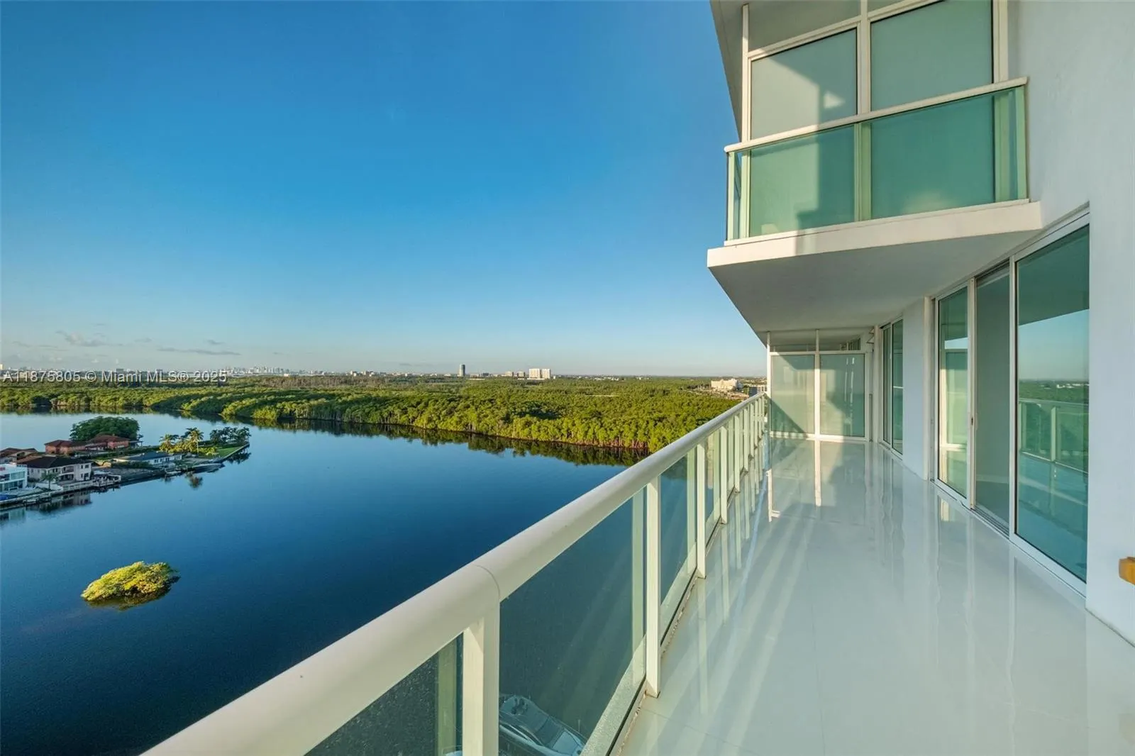 400 Sunny Isles Blvd, #1707