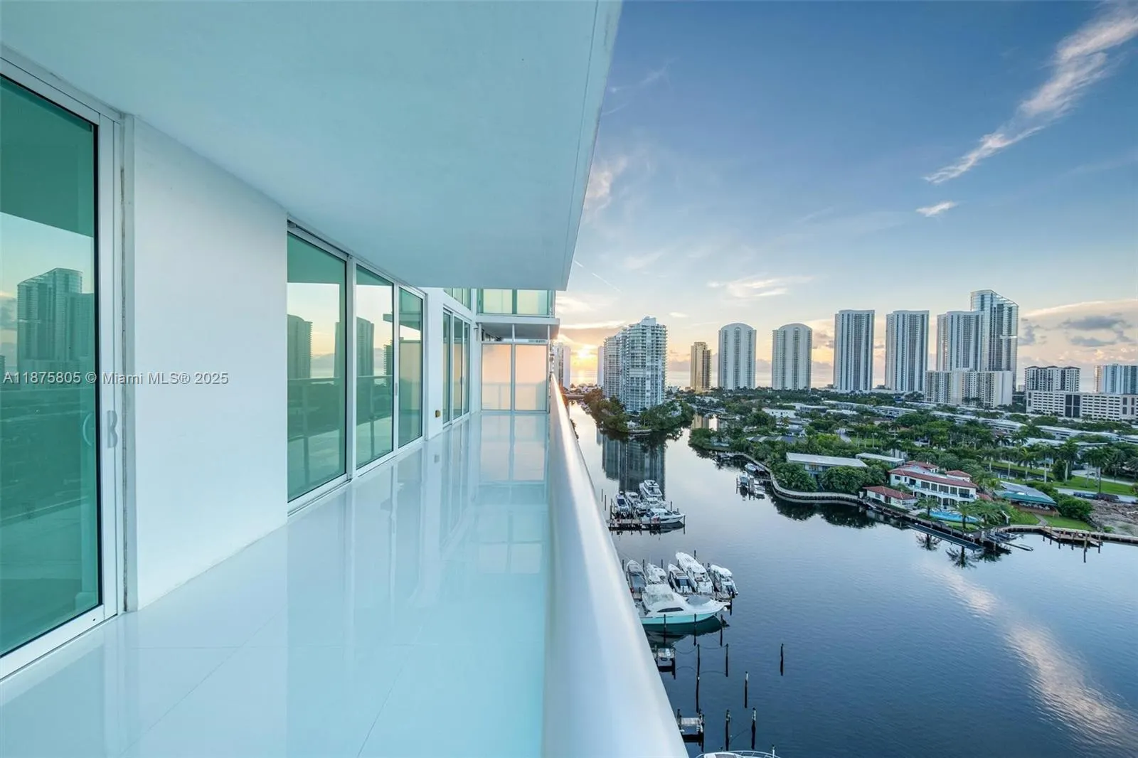 400 Sunny Isles Blvd, #1707
