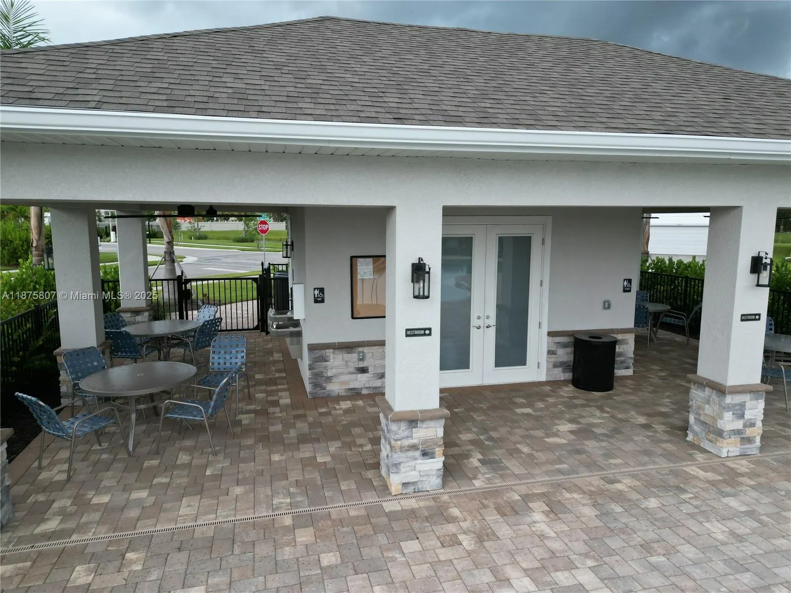 1150 Brooklands Dr