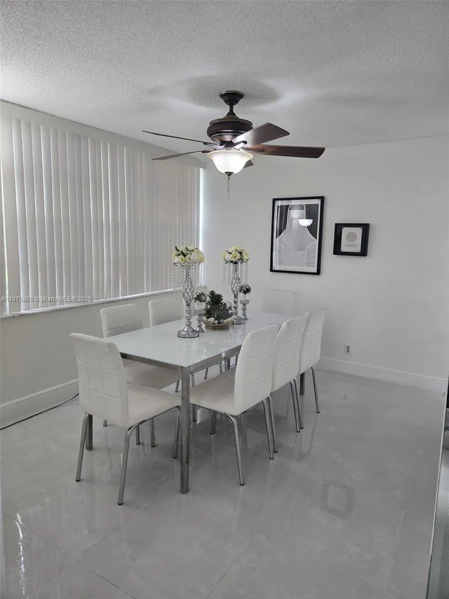 9410 Live Oak Pl, #103