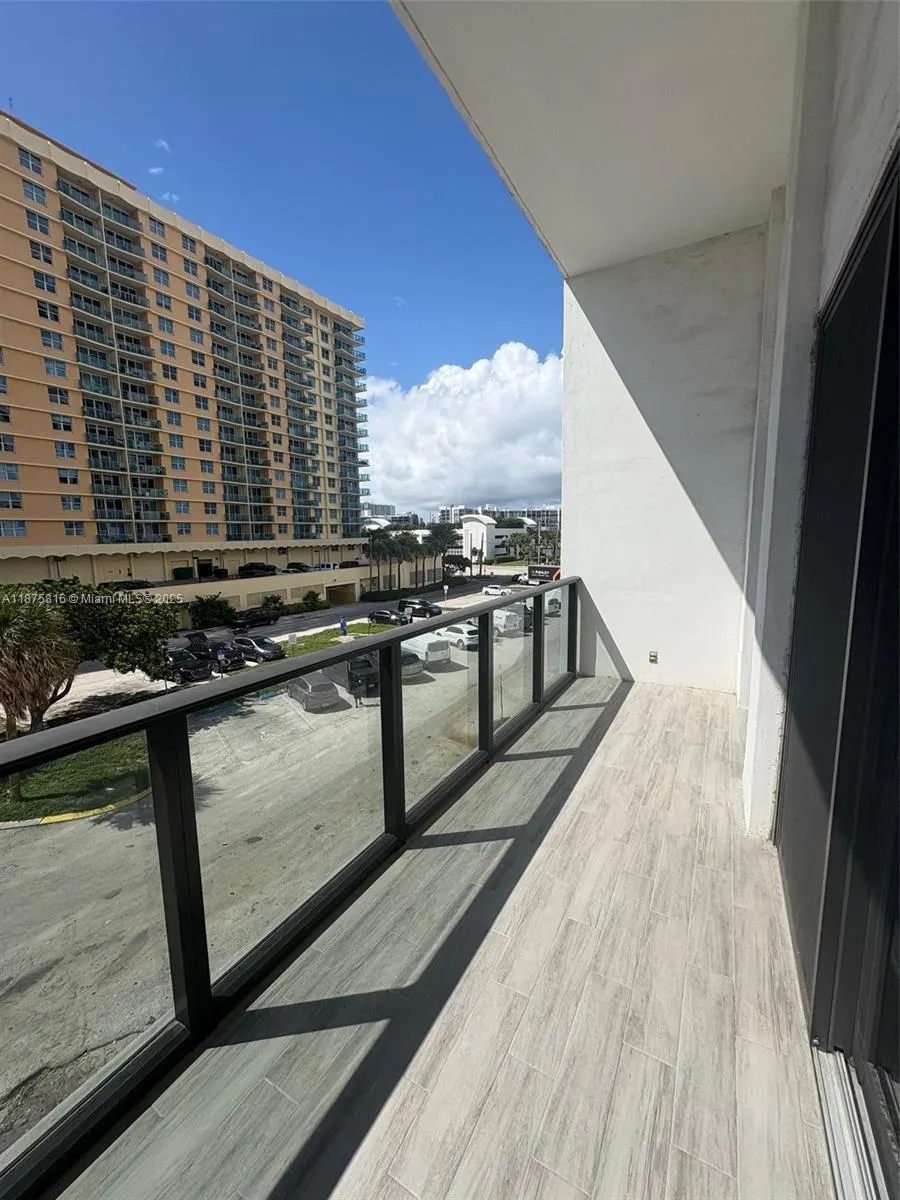 2301 S Ocean Dr, #307
