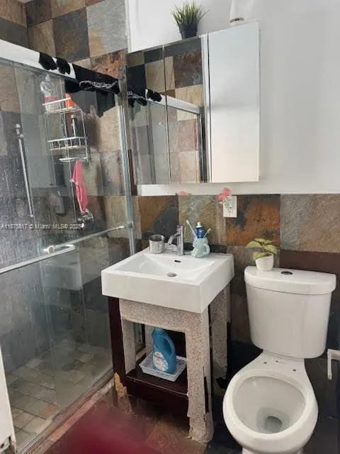 1258 Marseille Dr, #4