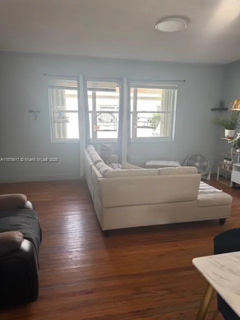 1258 Marseille Dr, #4