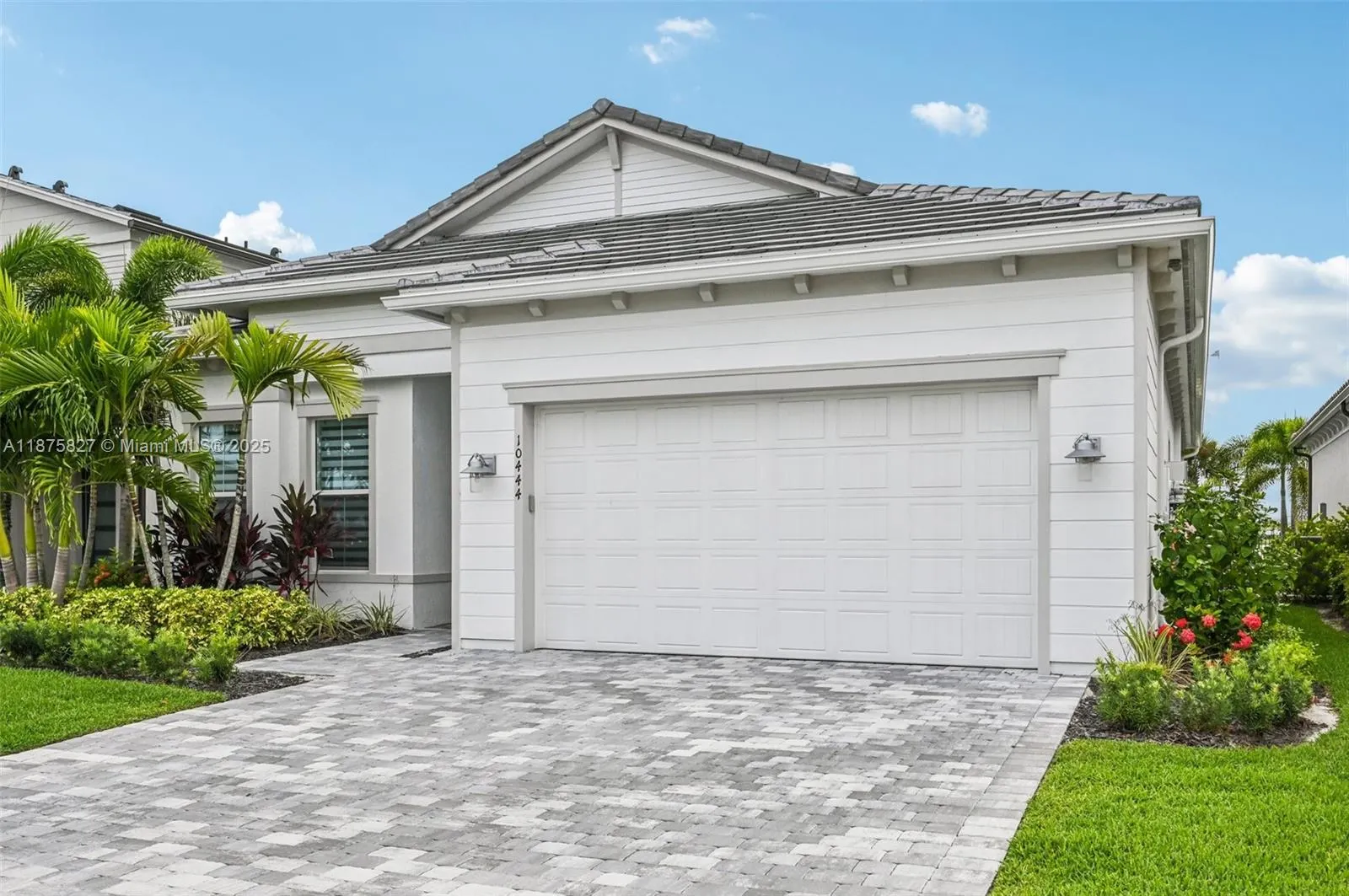 10444 Northbrook Cir