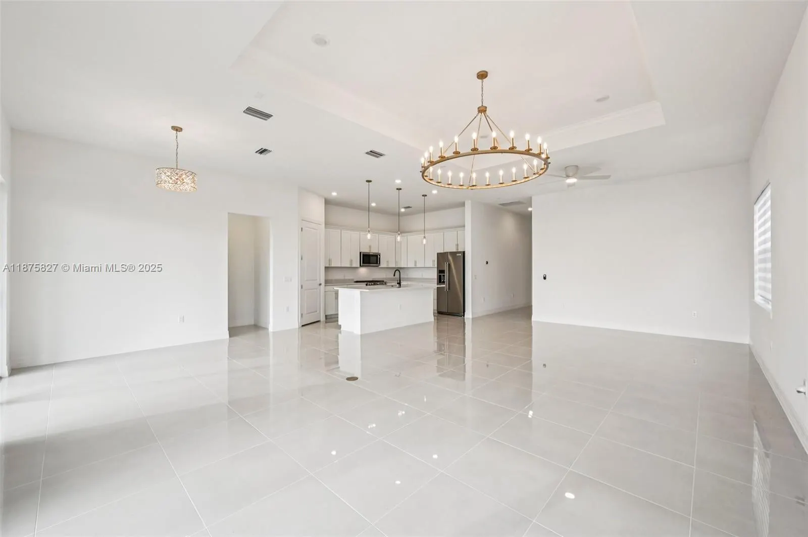 10444 Northbrook Cir