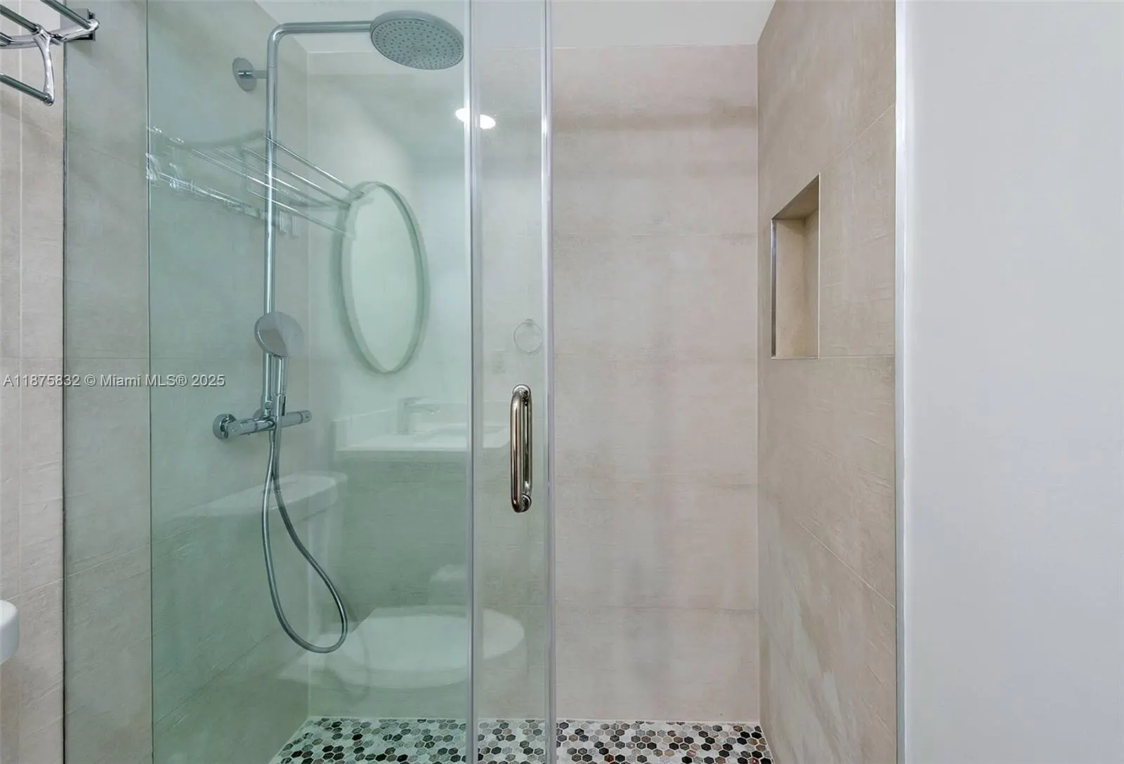 4001 S Ocean Dr, #14H