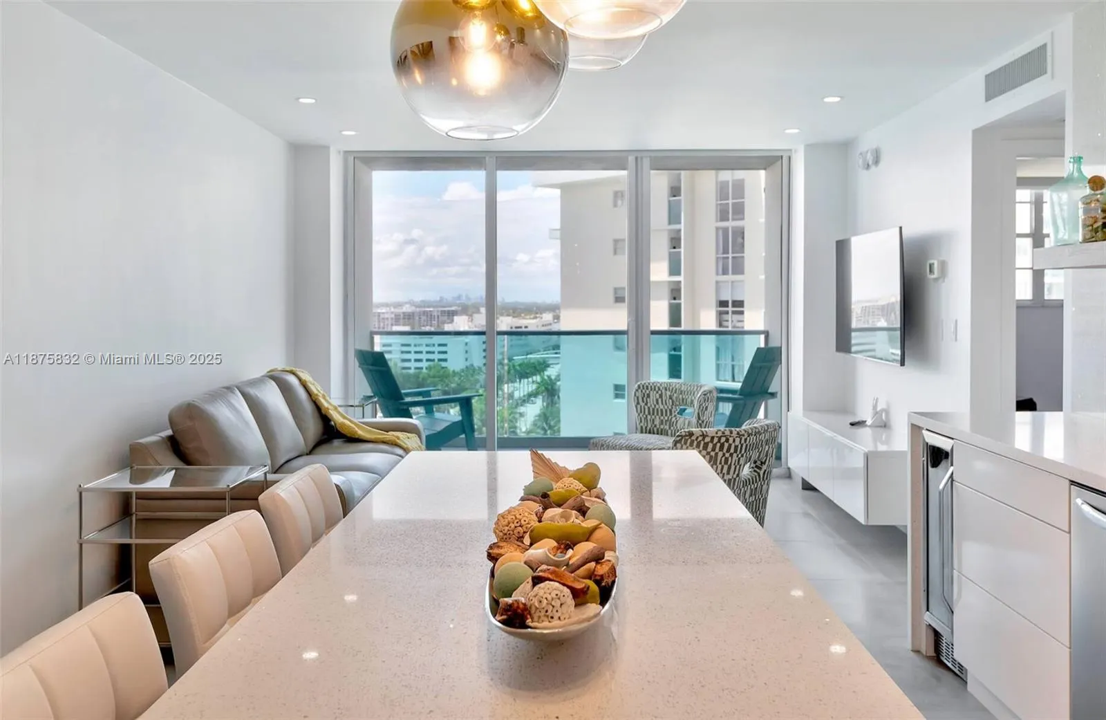 4001 S Ocean Dr, #14H