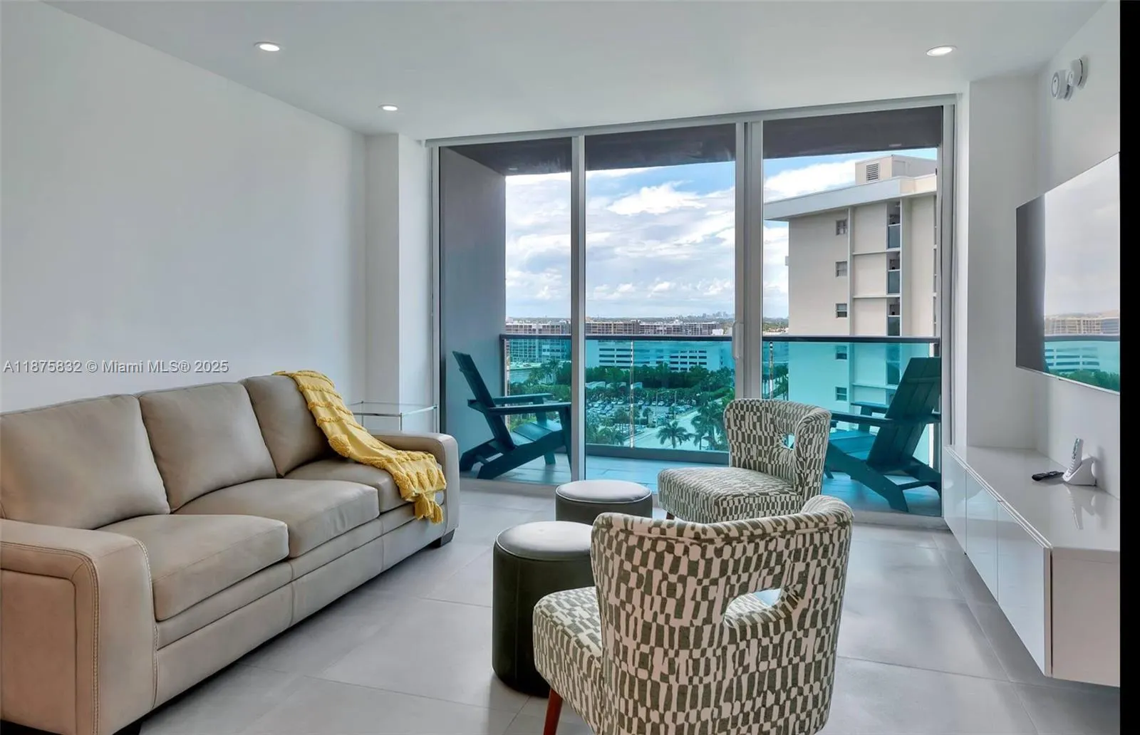 4001 S Ocean Dr, #14H