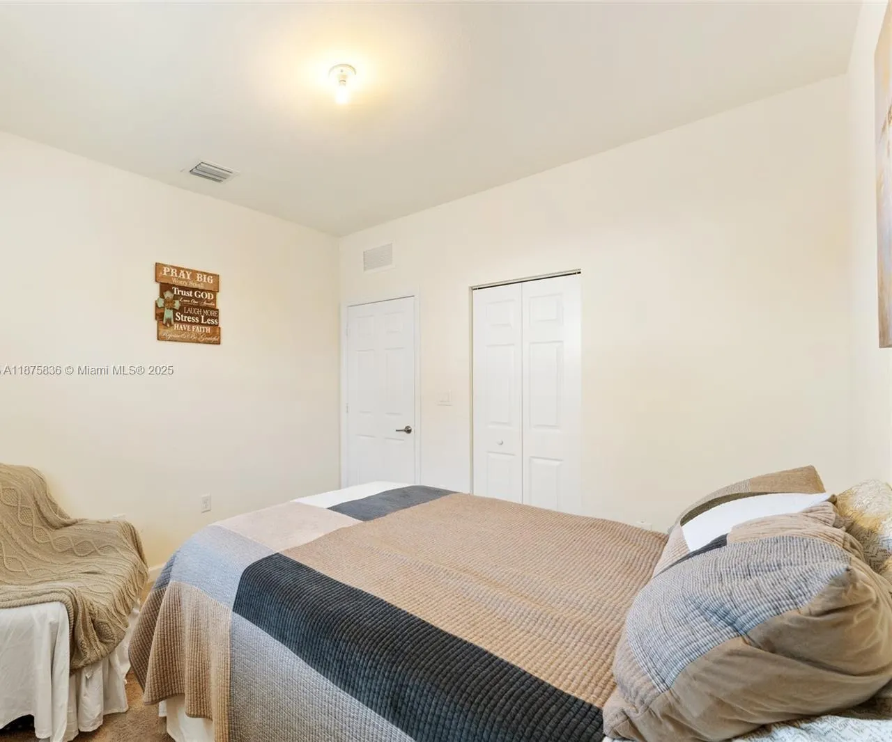 185 SE 34th PLACE, #185B