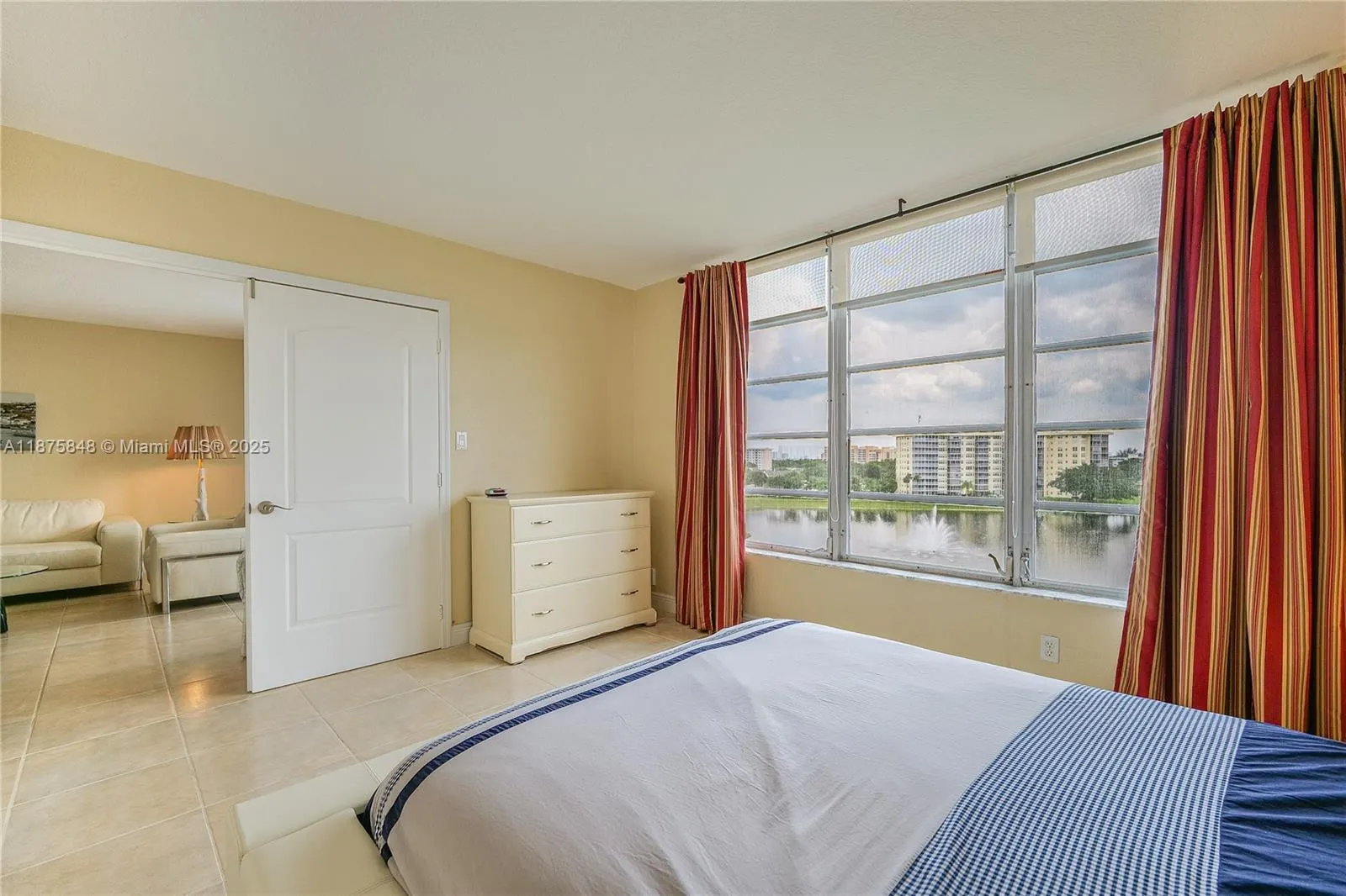 3091 N Course Dr, #707