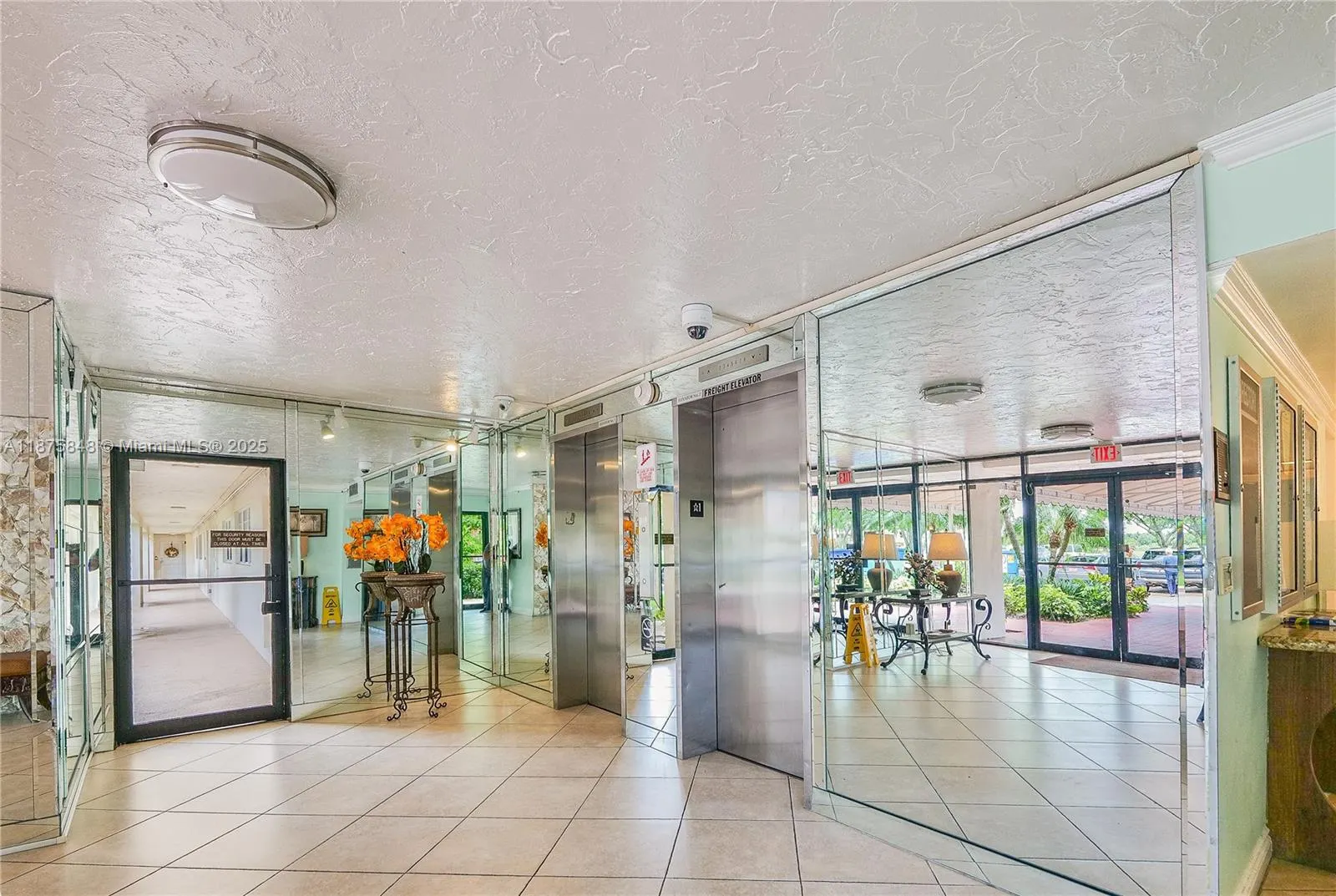 3091 N Course Dr, #707