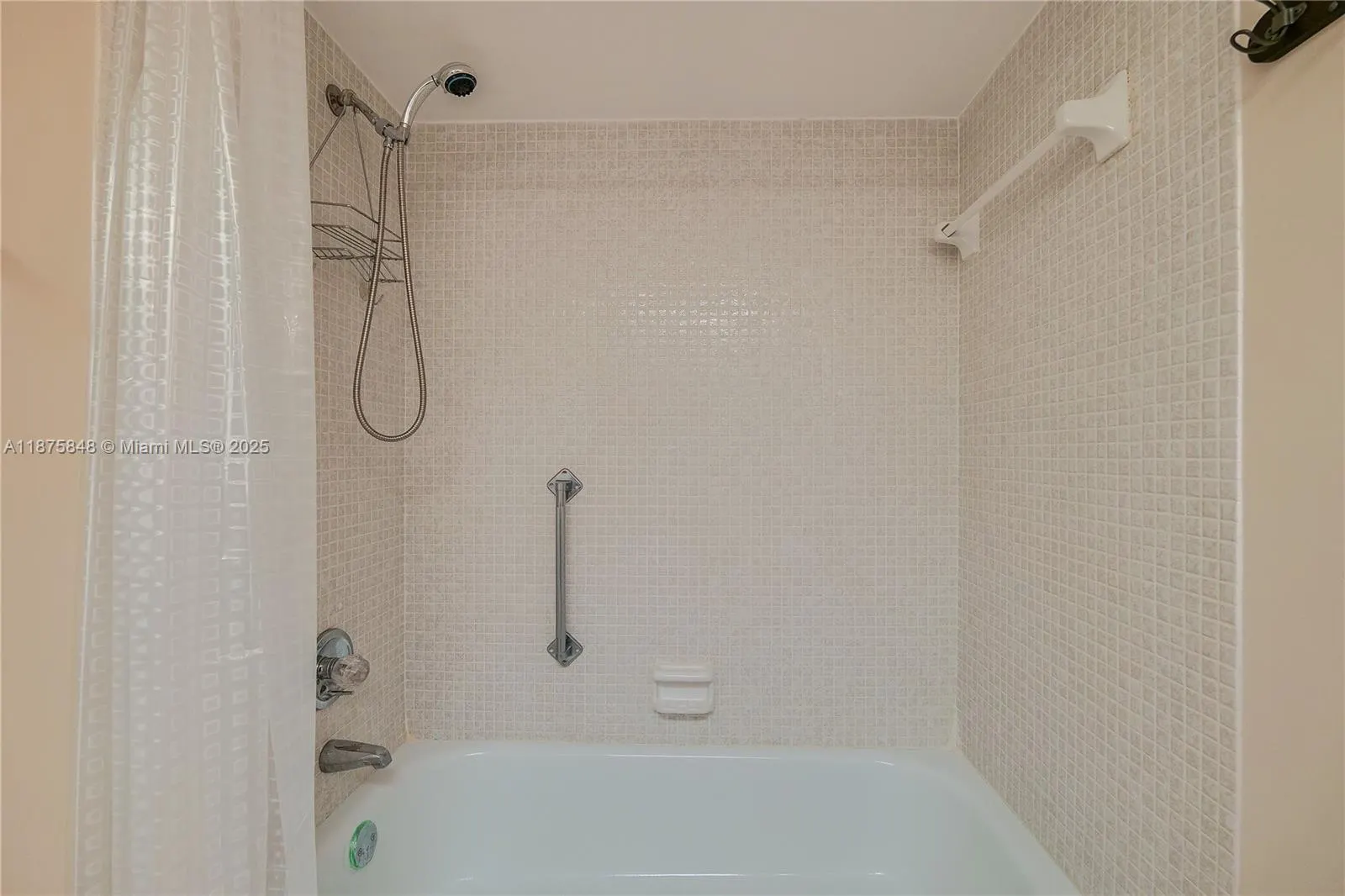 3091 N Course Dr, #707