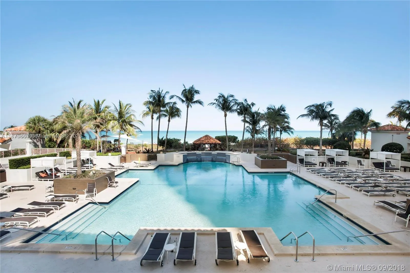 4779 Collins Ave, #2305