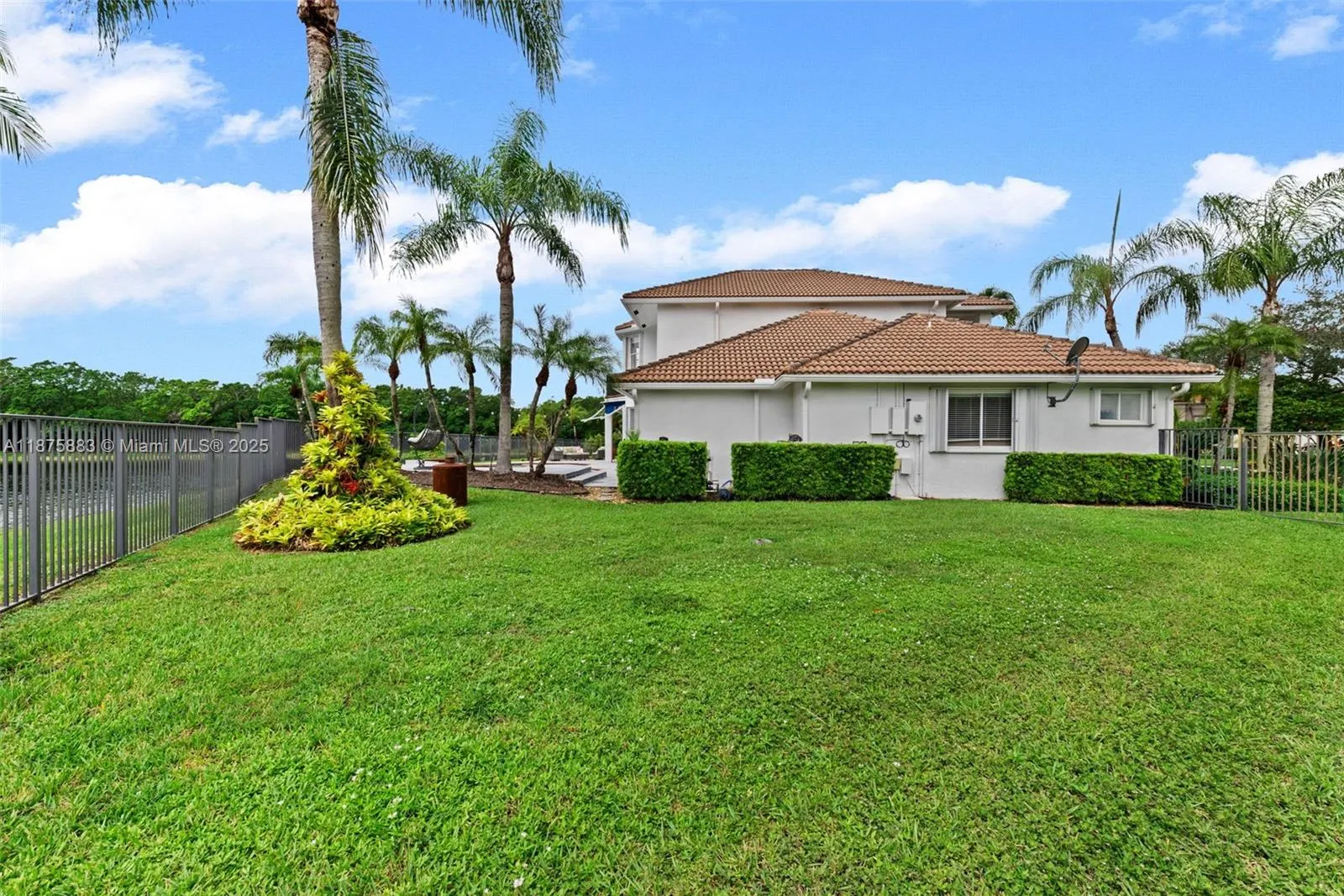 3249 Muirfield
