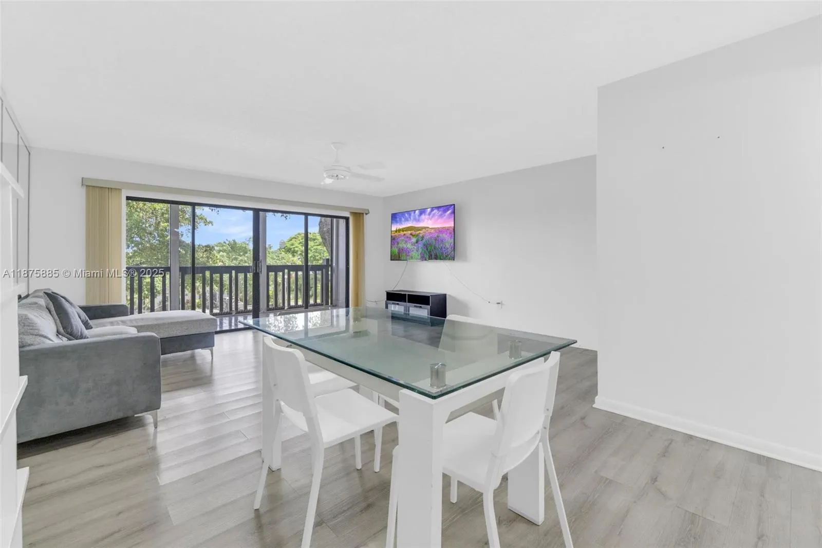 1021 Mockingbird Ln, #310