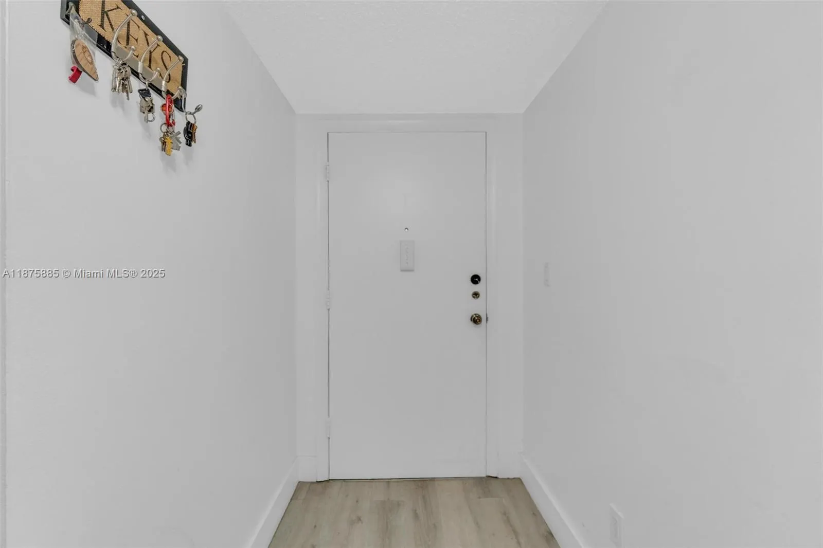 1021 Mockingbird Ln, #310