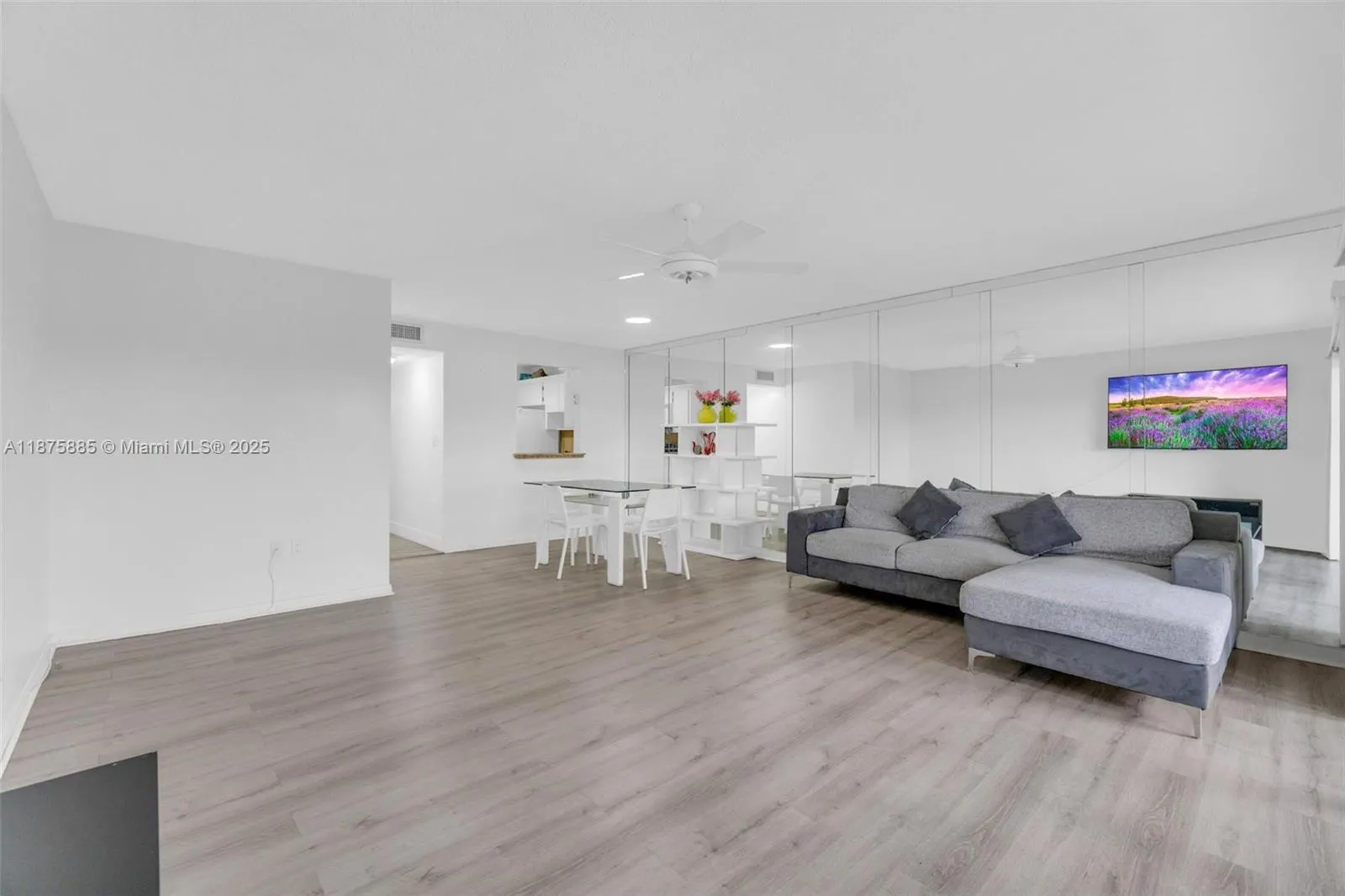 1021 Mockingbird Ln, #310