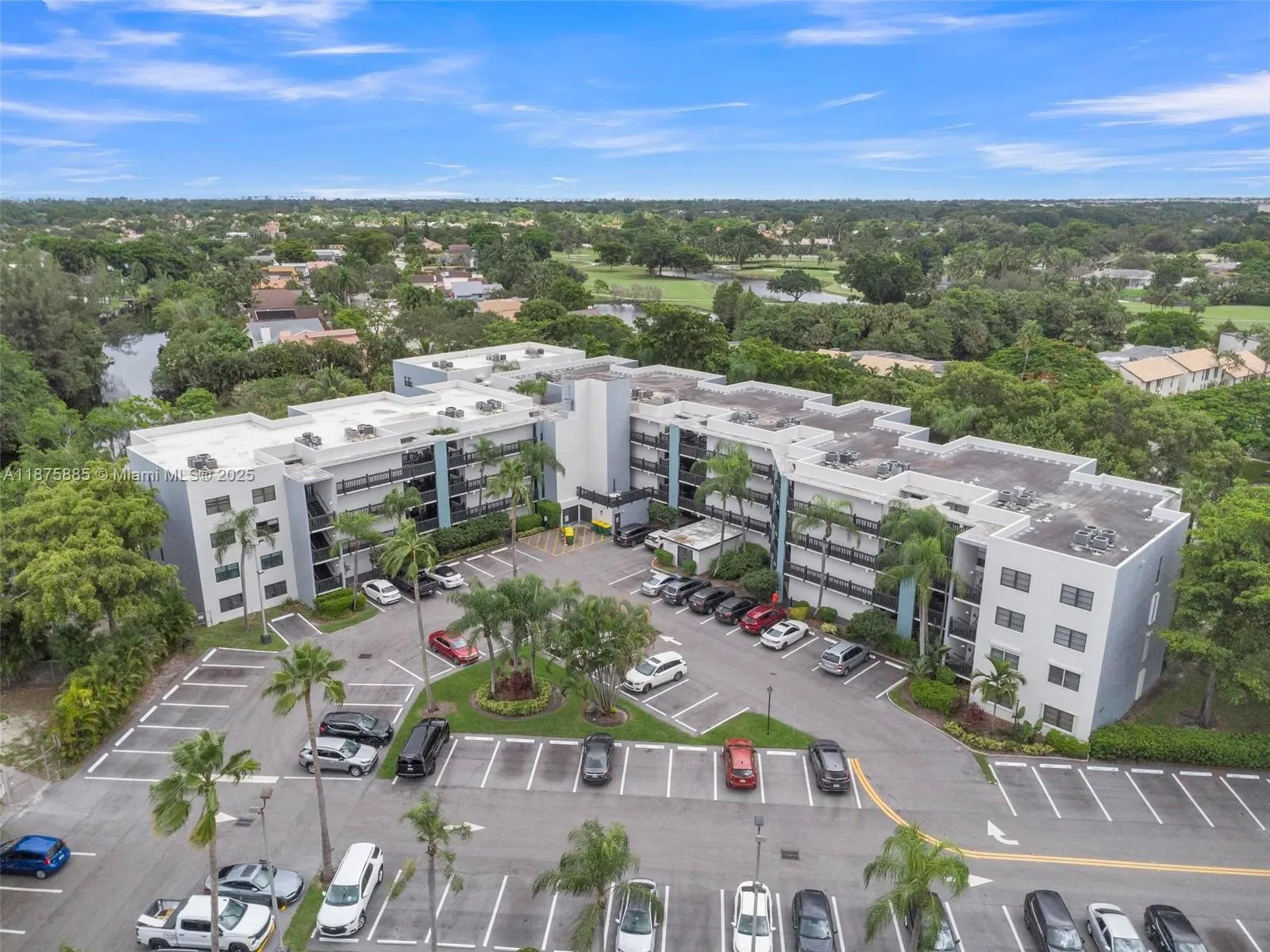 1021 Mockingbird Ln, #310