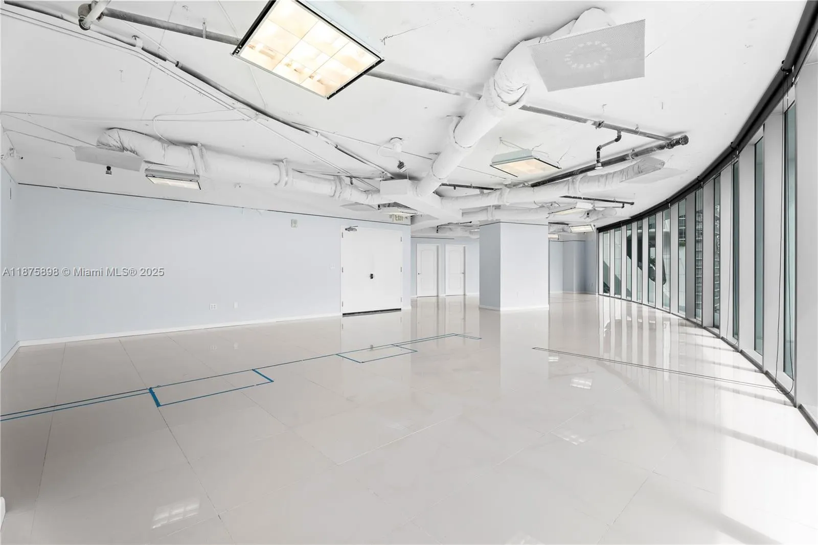 900 Biscayne Blvd, #O-1001