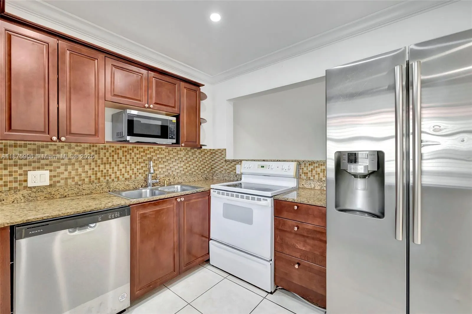 126 S Cypress Rd, #729