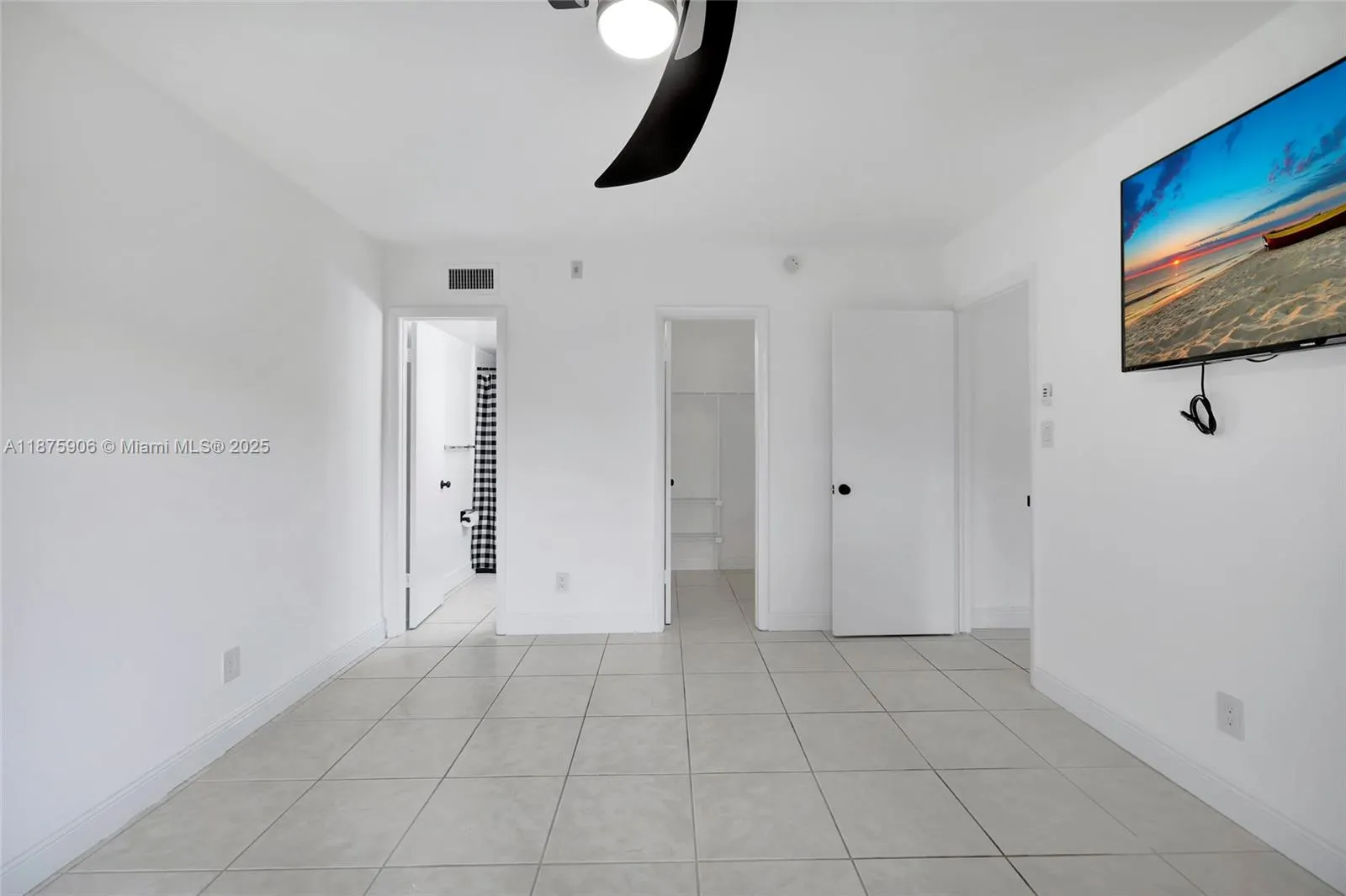 126 S Cypress Rd, #729