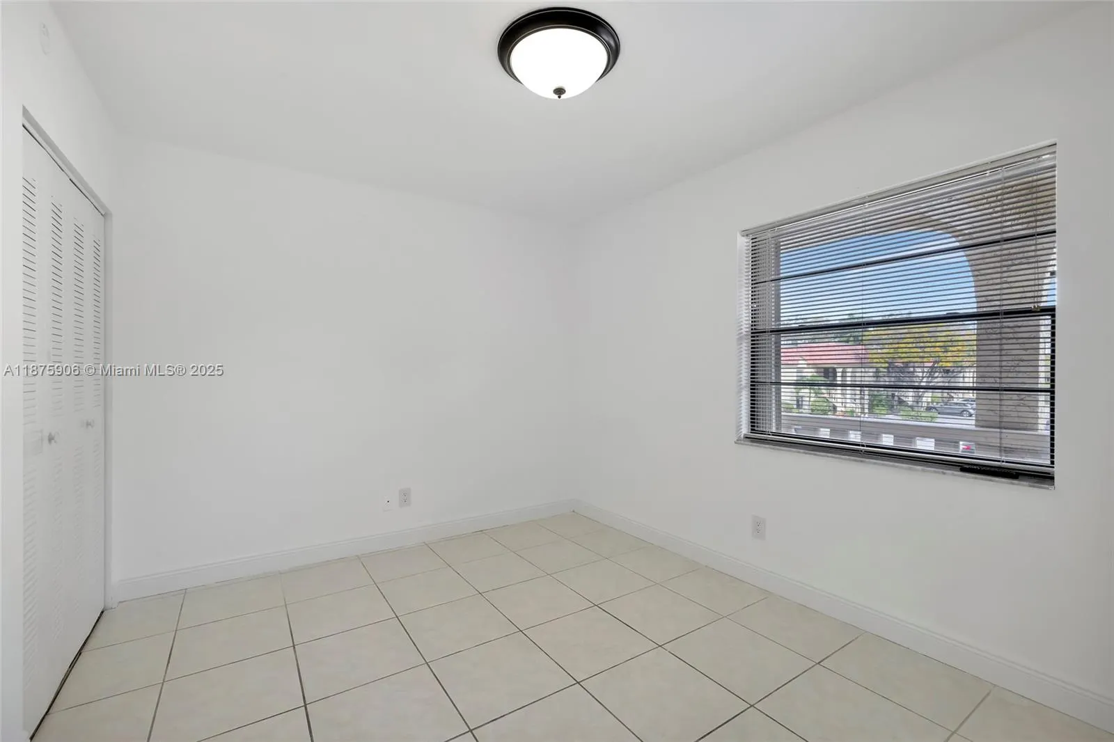 126 S Cypress Rd, #729
