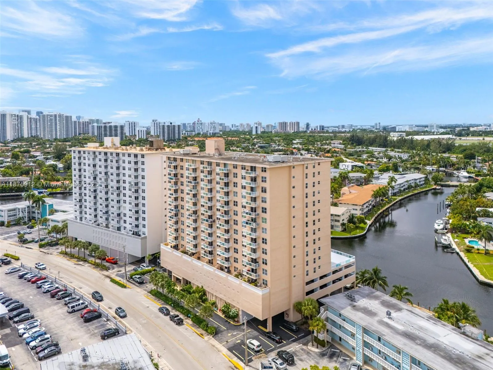 437 Golden Isles Dr, #8C