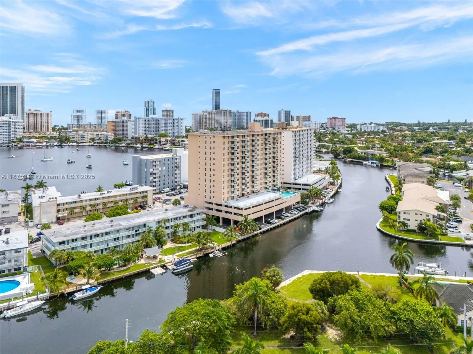 437 Golden Isles Dr, #8C