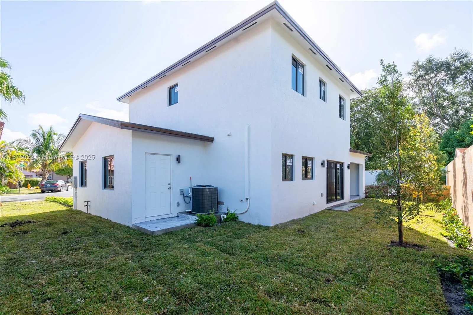 11130 SW 143 place