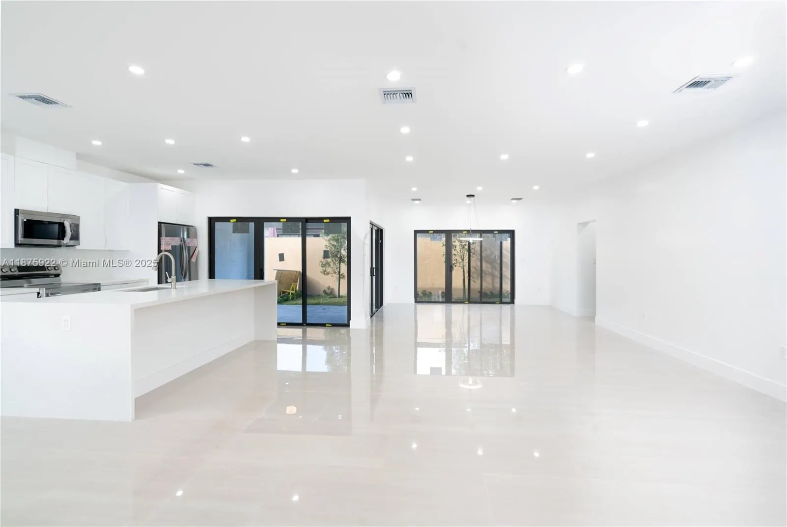 11130 SW 143 place