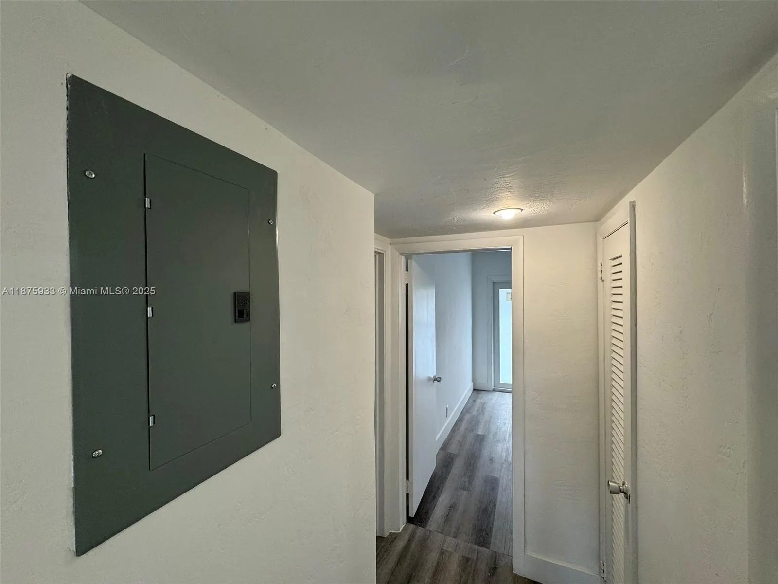 630 Layne Blvd, #211