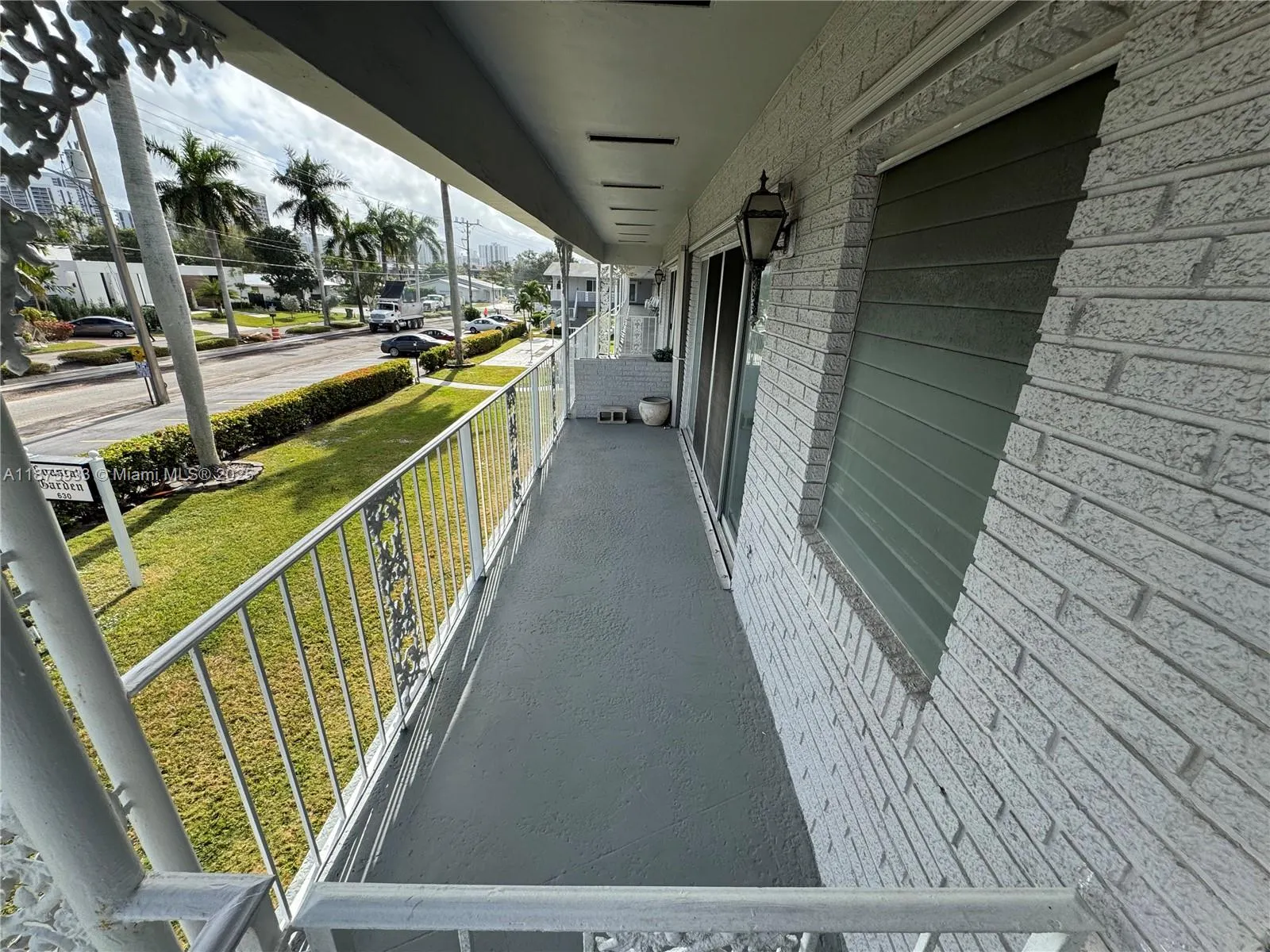 630 Layne Blvd, #211
