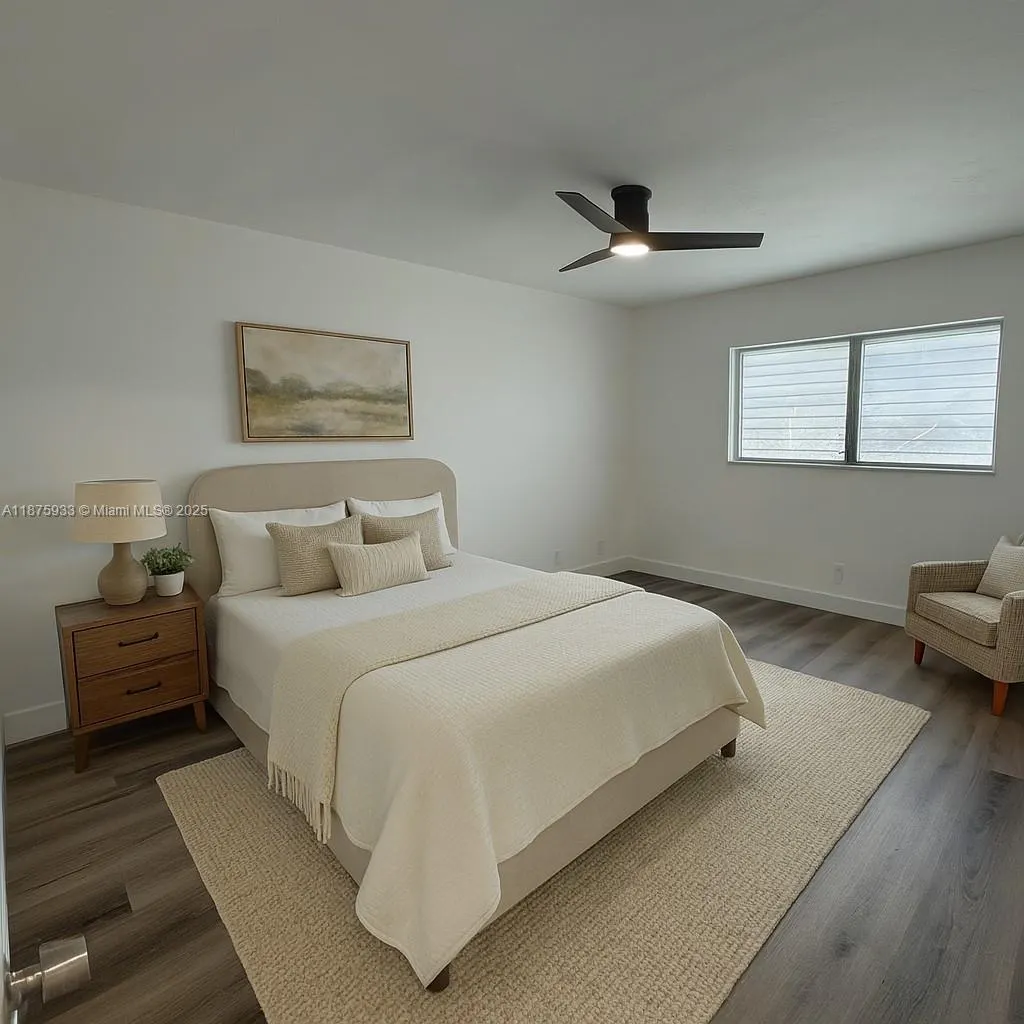 630 Layne Blvd, #211